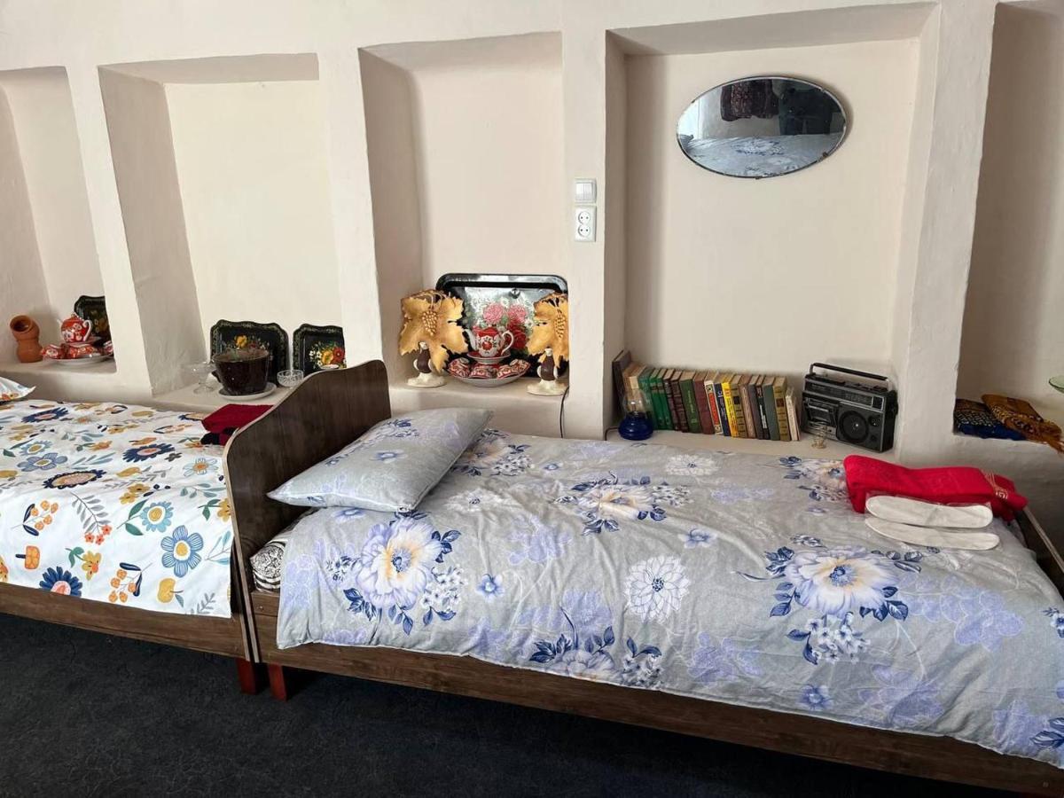 Hostel Tasmin Mexr Samarkand Buitenkant foto