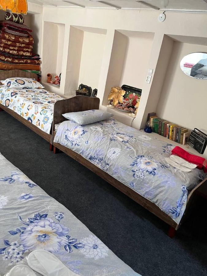 Hostel Tasmin Mexr Samarkand Buitenkant foto